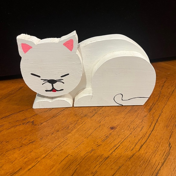 Vintage Other - Vintage rustic handmade wooden White sitting Cat Decor. GUC!